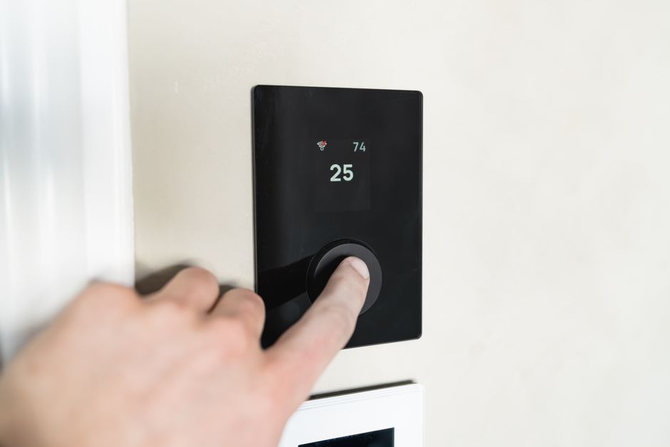 Smart ledlampen verminderen energiekosten in woonkamer. Smart ledlampen verminderen energiekosten in woonkamer.